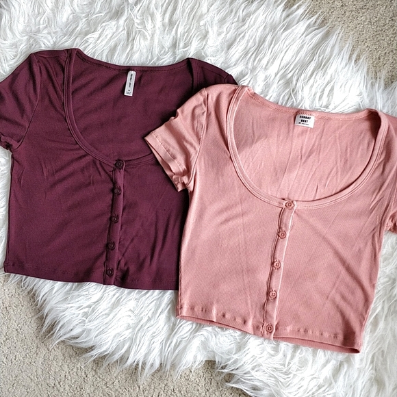 Aritzia button cropped top - Picture 1 of 5